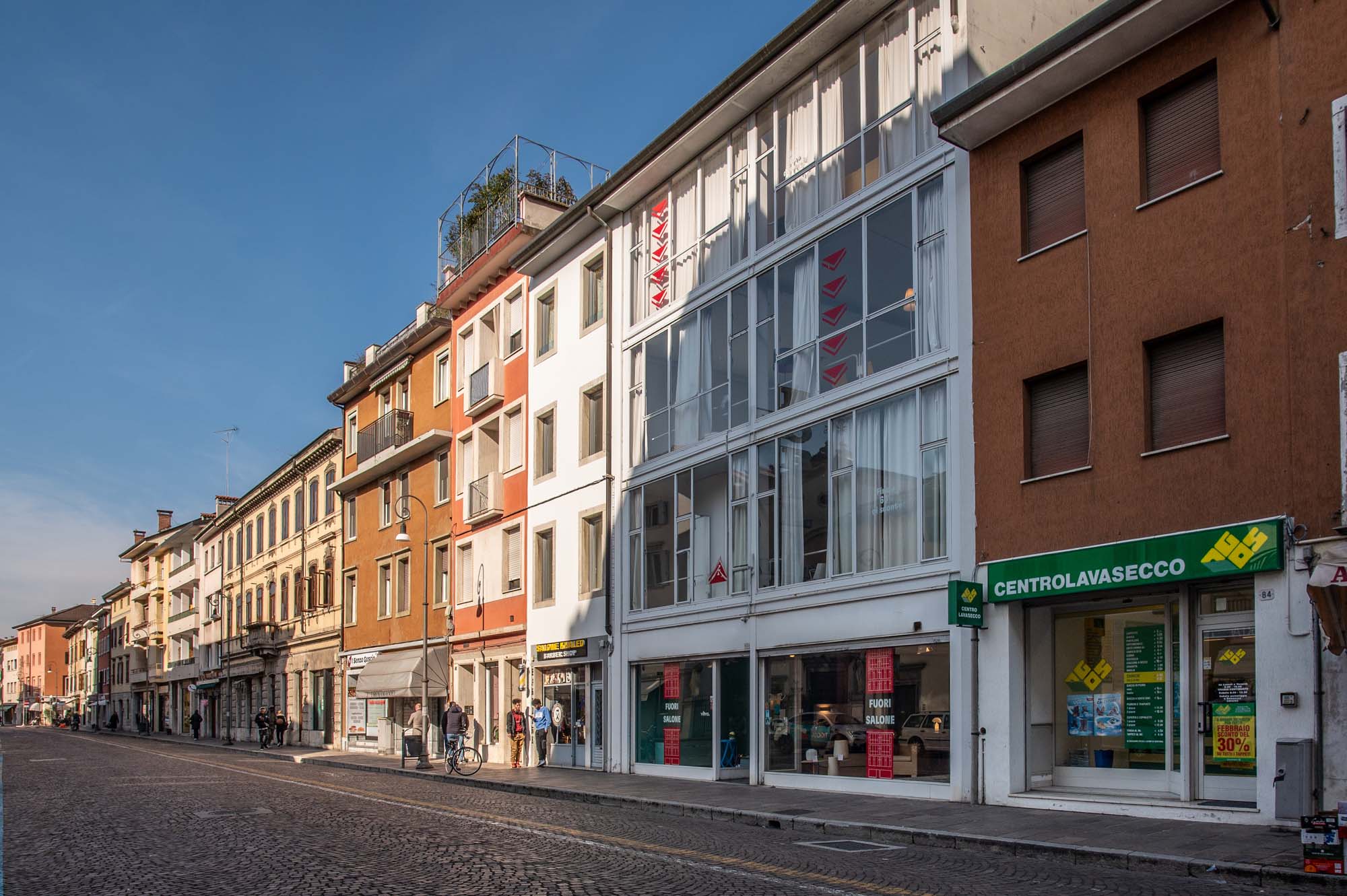 Media numero 15 di Centro storico - Palazzetto su tre piani